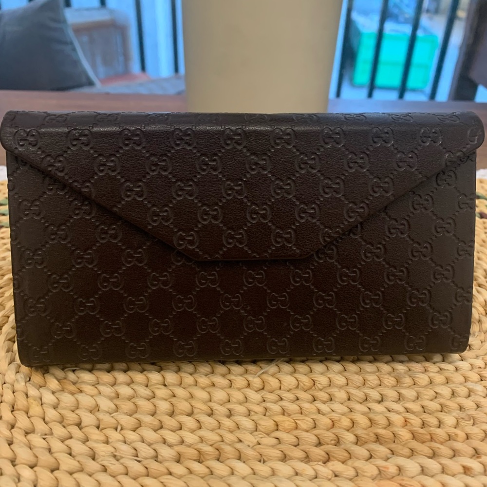 Gucci sunglass case